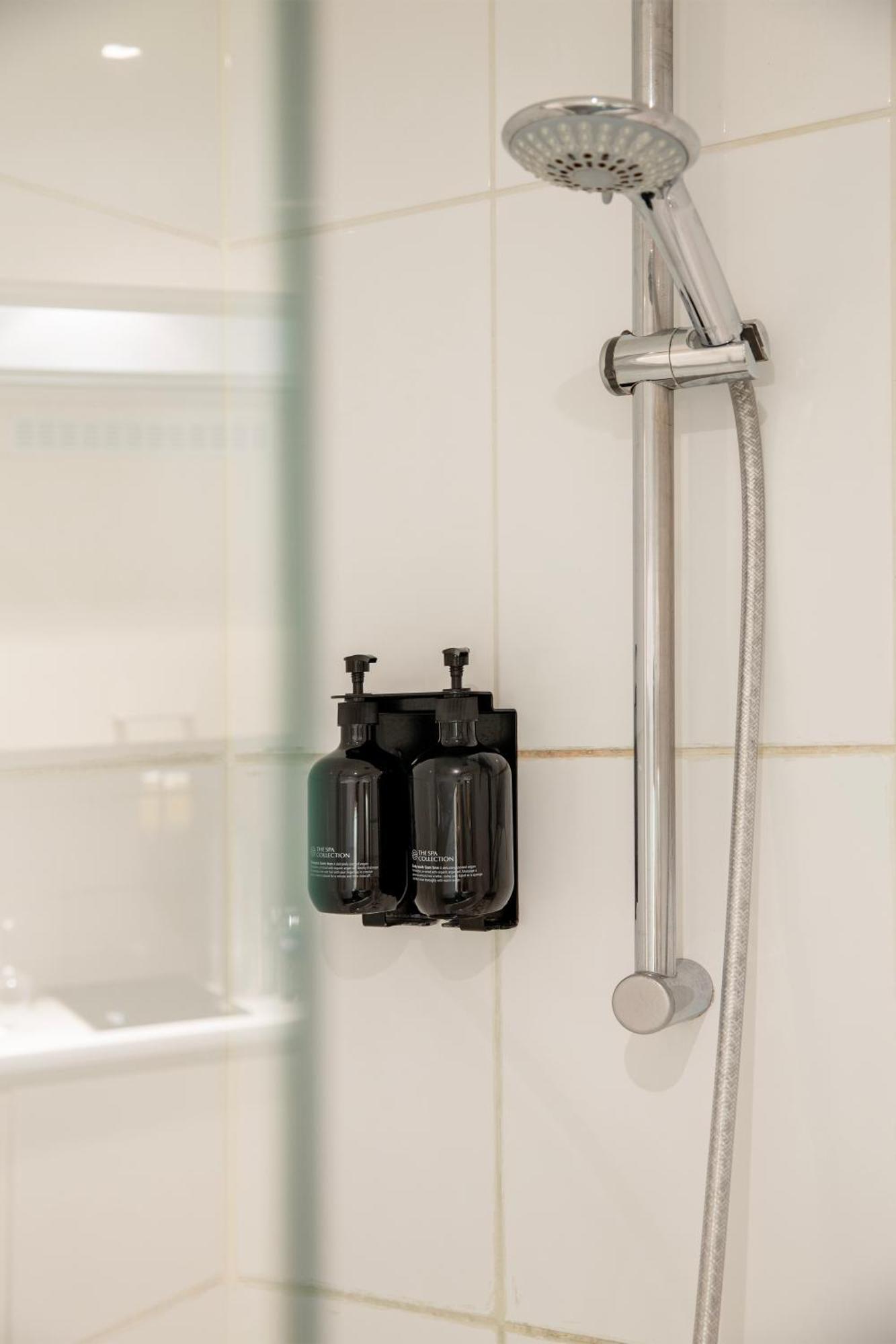 Diamant Suites Brussels Eu Etterbeek Екстериор снимка
