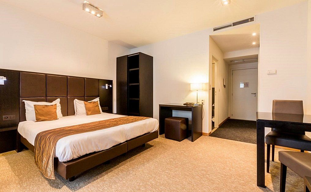 Diamant Suites Brussels Eu Etterbeek Екстериор снимка